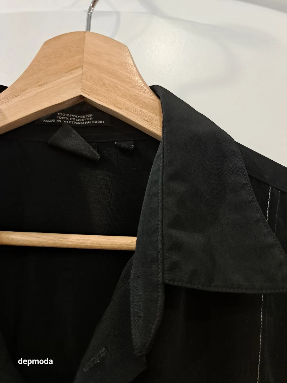 Amplify Black Short-Sleeve Casual Button-Down Shirt with Contrast Stitch Size L